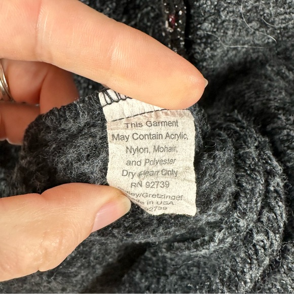 JG's Mad Lab Embellished Floral V Neck Tunic Sweater Top M/L - Picture 6 of 11